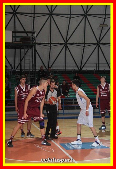 131031 BasketU18 033_tn.jpg